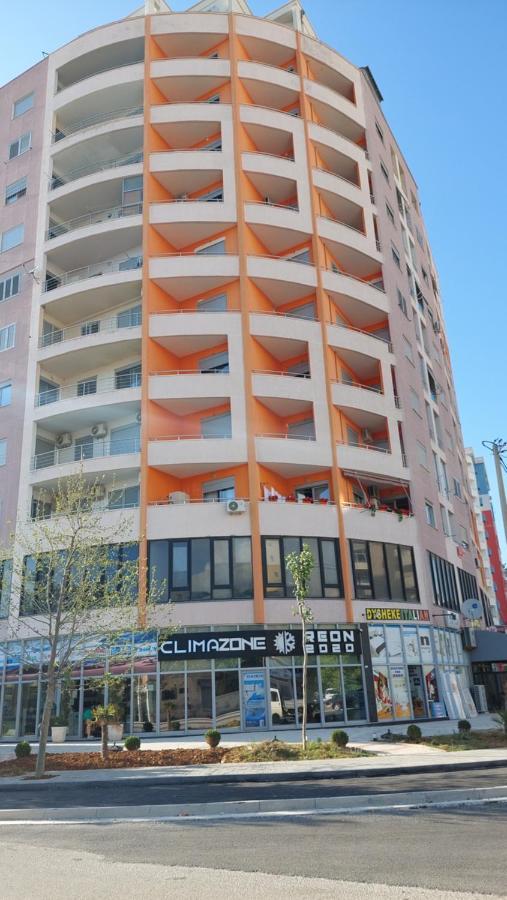 Sweetview 2-Bedroom Apartment With 3 Balcony Seaview Vlorë Екстериор снимка